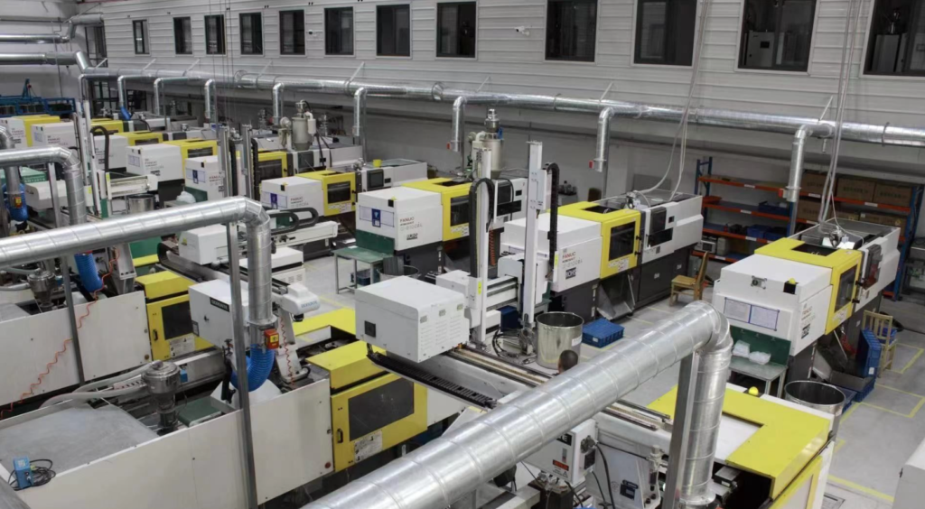 Injection Molding Machine Process and Injection Molding Production Line